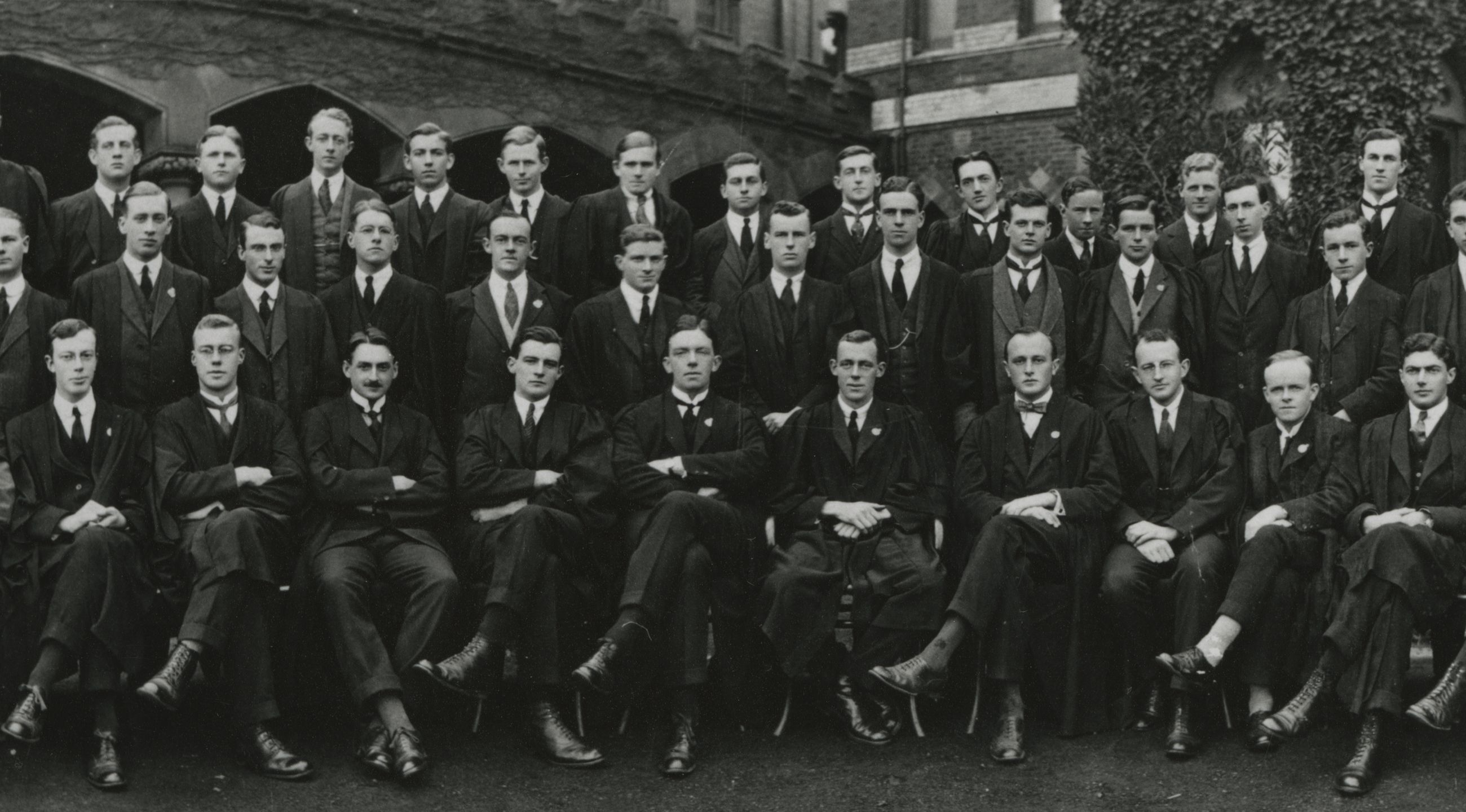 Students of Trinity College in 1919