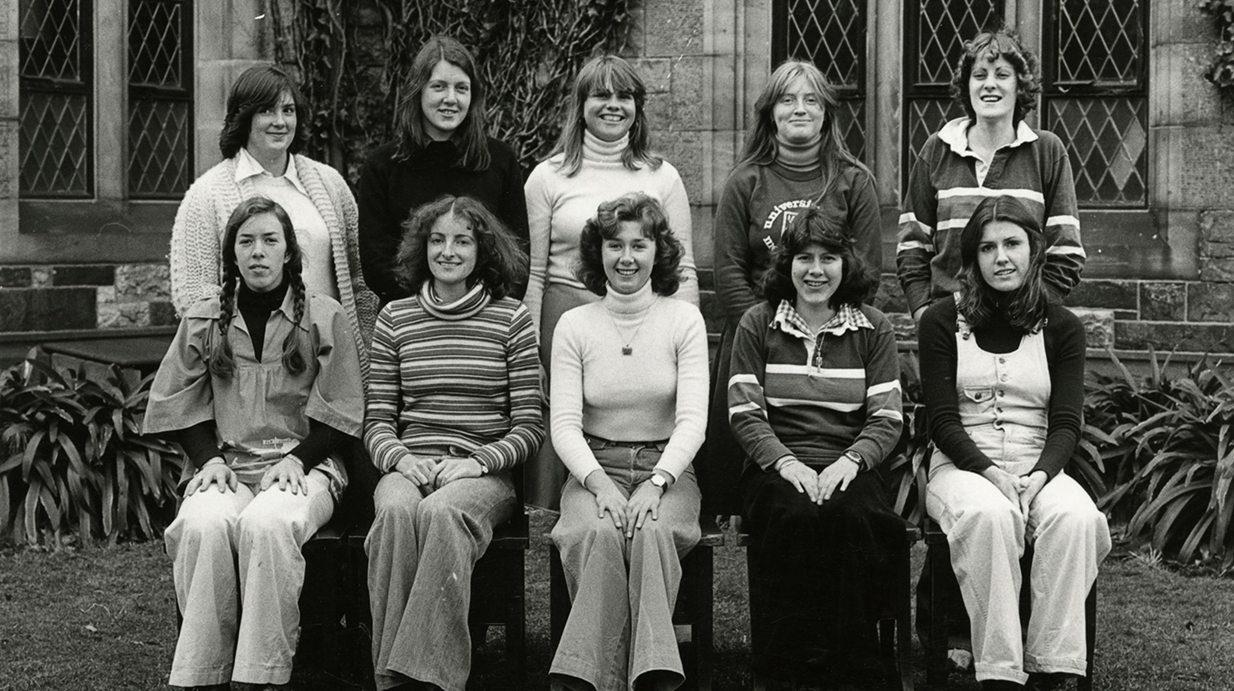 Women's Hockey Team in front of the Leeper Building, 1977.