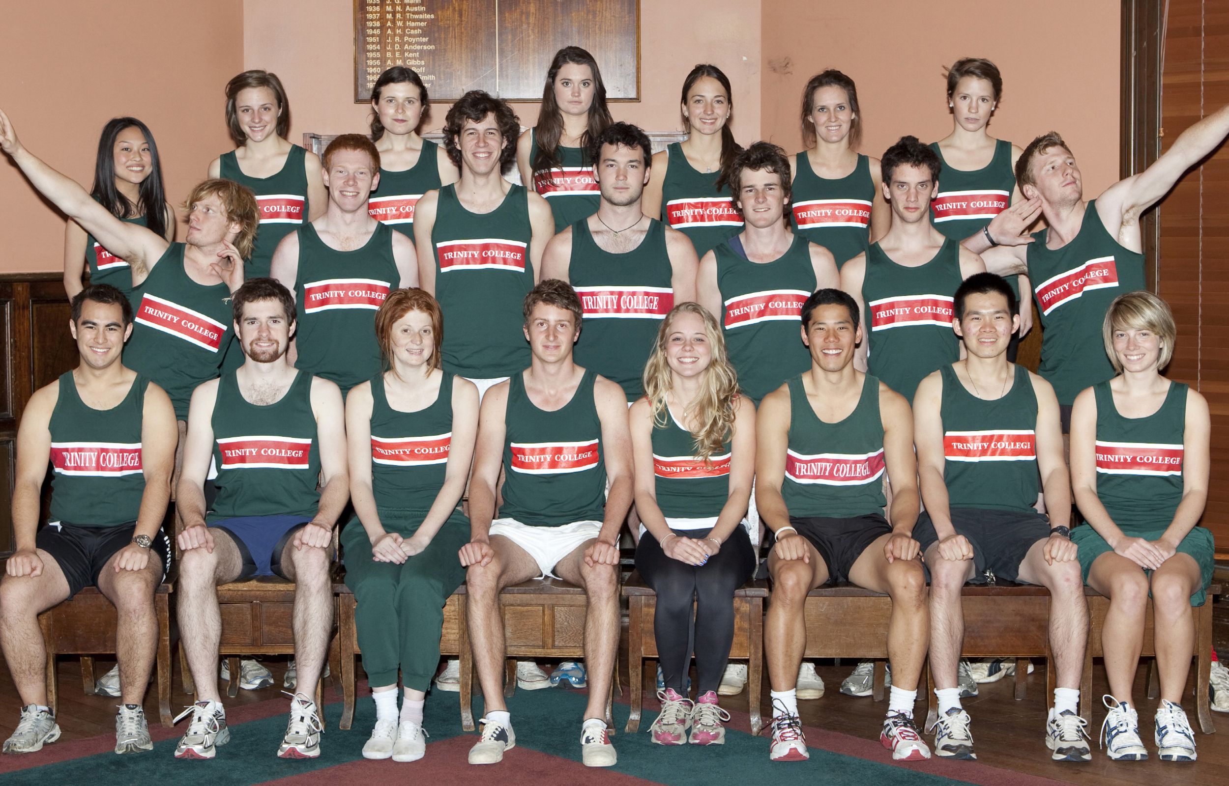 Who remembers the salmon-pink pain scheme in the former Junior Common Room in Clarke Building? The 2009 Athletics team liked to point it out!